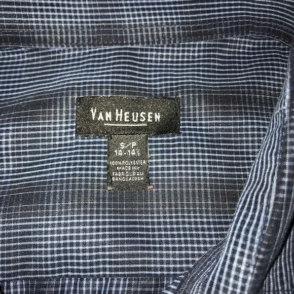 Men’s size small Van Heusen shirt - Picture 2 of 2